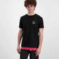 BILLABONG T-SHIRT SIMPSONS FAMILY COUCH Nero -Offerta Economica Novità billabong c1ss79bip2 t shirt simpsons family couch street style uomo 044693601 19 3