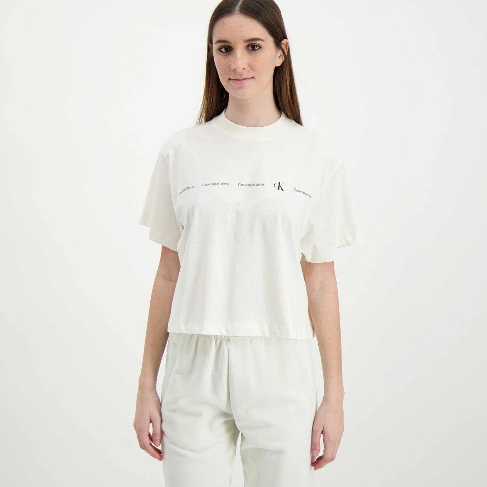 CALVIN KLEIN JEANS T-SHIRT CROP REPEAT LOGO DONNA Bianco 5 CALVIN KLEIN JEANS T-SHIRT CROP REPEAT LOGO DONNA Bianco - immagine 3