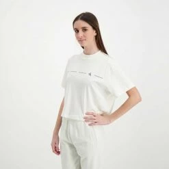 CALVIN KLEIN JEANS T-SHIRT CROP REPEAT LOGO DONNA Bianco 12 CALVIN KLEIN JEANS T-SHIRT CROP REPEAT LOGO DONNA Bianco -Offerta Economica Novità calvin klein jeans j20j217709 t shirt cropp repeat logo donna casual donna 044968901 yas 5