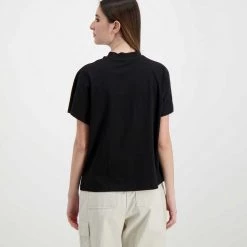 CALVIN KLEIN JEANS T-SHIRT STACKED LOGO LOOSE DONNA Nero 9 CALVIN KLEIN JEANS T-SHIRT STACKED LOGO LOOSE DONNA Nero -Offerta Economica Novità calvin klein jeans j20j218708 t shirt stacked logo loose donna casual donna 044973001 beh 3