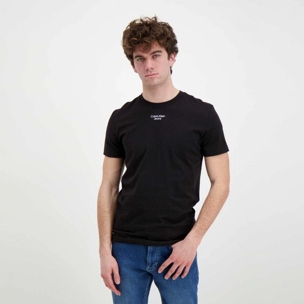 CALVIN KLEIN JEANS T-SHIRT STACKED LOGO Nero 6 CALVIN KLEIN JEANS T-SHIRT STACKED LOGO Nero - immagine 4