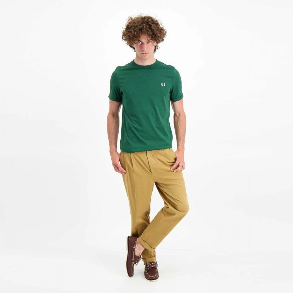 FRED PERRY T-SHIRT BASIC RINGER Verde 7 FRED PERRY T-SHIRT BASIC RINGER Verde - immagine 5
