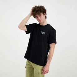 IUTER T-SHIRT FAST LOGO Nero 12 IUTER T-SHIRT FAST LOGO Nero -Offerta Economica Novità iuter 22sits16 t shirt fast logo street style uomo 044752101 black 5