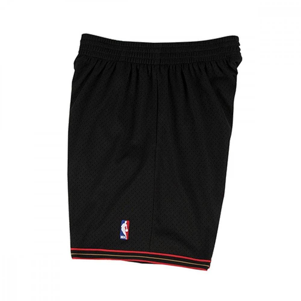 MITCHELL & NESS SHORT SWINGMAN PHILA 76ER 00-01 Nero 5 MITCHELL & NESS SHORT SWINGMAN PHILA 76ER 00-01 Nero - immagine 3