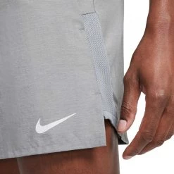 NIKE SHORT CHALLENGER 5" Grigio -Offerta Economica Novità nike cz9062 short challenger 5 abbigliamento running uomo 042403801 084 4