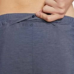 NIKE SHORT CHALLENGER 5" Grigio -Offerta Economica Novità nike cz9062 short challenger 5 abbigliamento running uomo 045194801 451 4