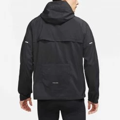 NIKE GIACCA WINDRUNNER Nero 12 NIKE GIACCA WINDRUNNER Nero -Offerta Economica Novità nike cz9070 giacca windrunner abbigliamento running uomo 042404201 010 5