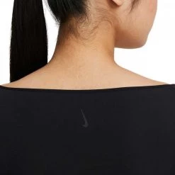 NIKE MAGLIA MANICA LUNGA YOGA LUXE DONNA Nero -Offerta Economica Novità nike da0719 maglia manica lunga yoga luxe donna abbigliamento training e palestra donna 044572401 010 4