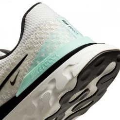 NIKE REACT INFINITY RUN 3 12 NIKE REACT INFINITY RUN 3 -Offerta Economica Novità nike dh5392 react infinity run 3 scarpe running uomo 045195901 004 5