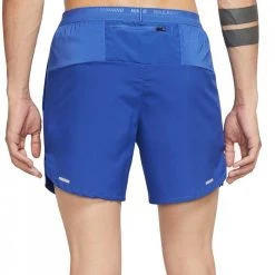 NIKE SHORT STRIDE DRI-FIT 7IN Royal -Offerta Economica Novità nike dm4761 short stride dri fit 7in abbigliamento running uomo 045197301 480 2