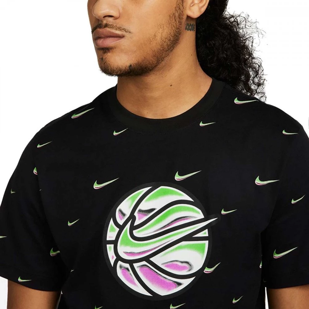 NIKE T-SHIRT SWOOSH BALL Nero 5 NIKE T-SHIRT SWOOSH BALL Nero - immagine 3