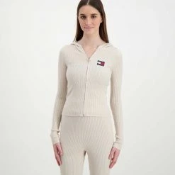 TOMMY JEANS CARDIGAN FULL ZIP CON CAPPUCCIO DONNA Beige 10 TOMMY JEANS CARDIGAN FULL ZIP CON CAPPUCCIO DONNA Beige -Offerta Economica Novità tommy jeans dw0dw11717 cardigan full zip con cappuccio donna casual donna 045108601 ace 3