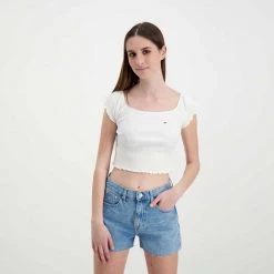 TOMMY JEANS T-SHIRT CROP SPALLE SCOPERTE DONNA Bianco -Offerta Economica Novità tommy jeans dw0dw12599 t shirt crop spalle scoperte donna casual donna 045113701 ybr 5