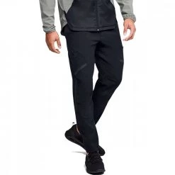 UNDER ARMOUR PANTALONI STRETCH WOVEN CARGO Nero 8 UNDER ARMOUR PANTALONI STRETCH WOVEN CARGO Nero -Offerta Economica Novità under armour 1352026 stretch woven cargo pant abbigliamento training e palestra uomo 043979501 001 3