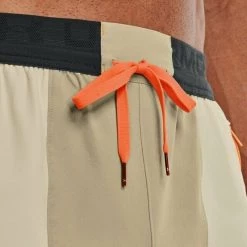 UNDER ARMOUR SHORT WOVEN TERRAIN Beige 11 UNDER ARMOUR SHORT WOVEN TERRAIN Beige -Offerta Economica Novità under armour 1370411 short woven terrain abbigliamento training e palestra uomo 044904401 279 5